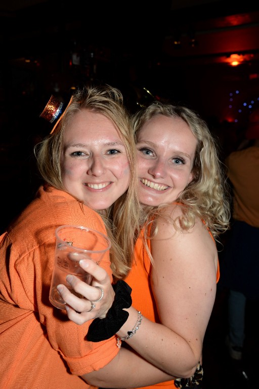 ../Images/Koningsnacht 2022 in VdG 459.jpg